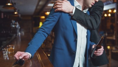 Afera klubów go-go. 82 osoby, w tym policjant, oskarżone o wyłudzenia