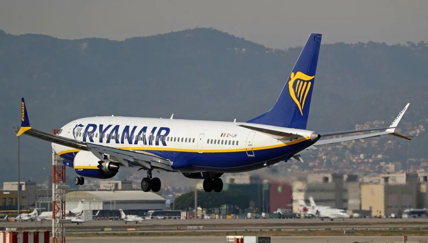 Afera o bagaż podręczny w Ryanair. Pasażerka wywalczyła zwrot pieniędzy