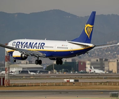 Afera o bagaż podręczny w Ryanair. Pasażerka wywalczyła zwrot pieniędzy