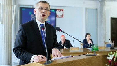 Afera podsłuchowa. Kwiatkowski zawiadamia ABW