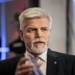 Afera SMS-owa u naszych sąsiadów. Prezydent mówi o szantażu