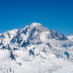 Afera we Francji. Alpiniści biwakowali na szczycie Mont Blanc 