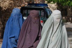 Afgańczycy wybierają prezydenta