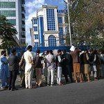 Afganistan: W Kabulu pierwszy raz od ponad tygodnia otwarto banki