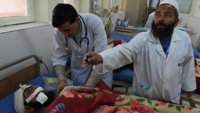 Afganistan: Zamach w domu polityka, 13 osób nie żyje