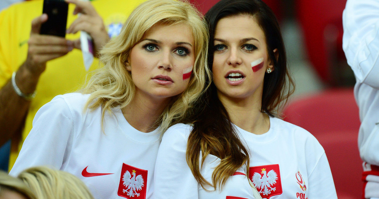 Agata Błaszczykowska i Anna Lewandowska, 2012 rok /East News