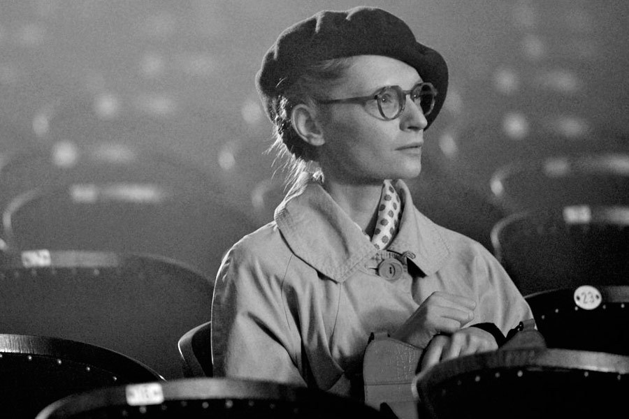 Agata Buzek, kadr z filmy "Rewers"