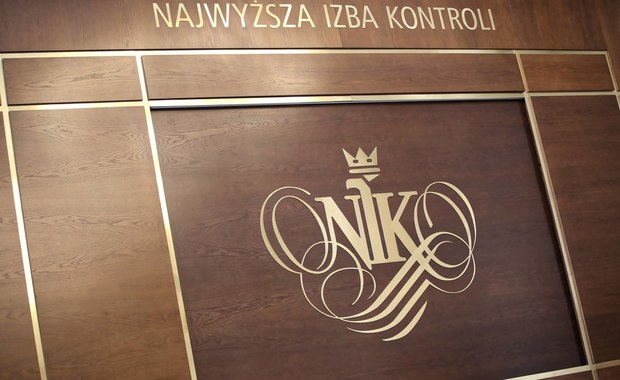 Agenci CBA w NIK-u. Po przepychankach słownych weszli do gabinetu Mariana Banasia  