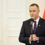 Agencja Fitch ocenia decyzję Nawrockiego. Weto może pogłębić "polityczny impas"