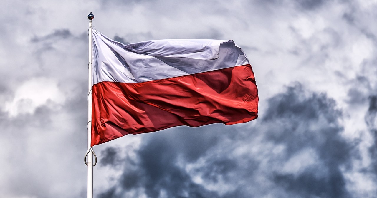 Agencja S&P Global Ratings obniżyła prognozy dla polskiej gospodarki /123RF/PICSEL