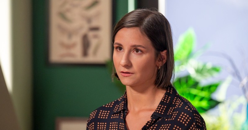 Agnes (Amanda Mincewicz) poprosi o pomoc /Źródło: AIM