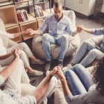 Agnieszka Bukowska: Wielu z nas ma w głowie hollywoodzką wersję sekt 