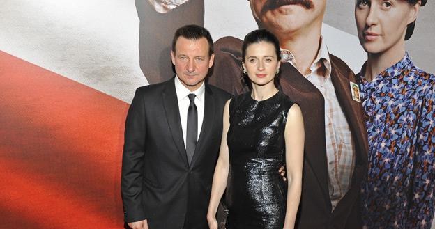 Agnieszka Grochowska i Robert Więckiewicz na premierze filmu "Wałęsa. Człowiek z nadziei" /AKPA