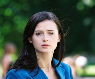 Agnieszka Grochowska wcieliła się w postać Julii - nowej współpracownicy w biurze Michała. 

Specjalistka od ukwiecania wnętrz. Delikatna i wrażliwa – tak, jak kwiaty, którymi się opiekuje. Marzy o wielkiej, romantycznej miłości... ale na marzeniach nie poprzestaje - brzmi opis jej bohaterki.

 