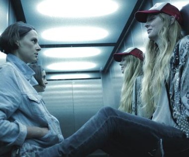 Agnieszka Podsiadlik i Pheline Roggan w filmie "Jak całkowicie zniknąć"