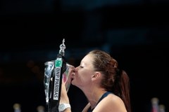 Agnieszka Radwańska pokonała Czeszkę Petrę Kvitovą w finale turnieju Masters w Singapurze