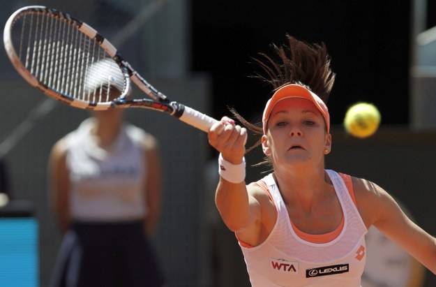 Agnieszka Radwańska w drugiej rundzie turnieju w Wimbledonie /SERGIO BARRENECHEA /PAP/EPA