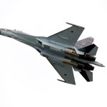 Agresywne manewry rosyjskiego myśliwca przy polskim samolocie