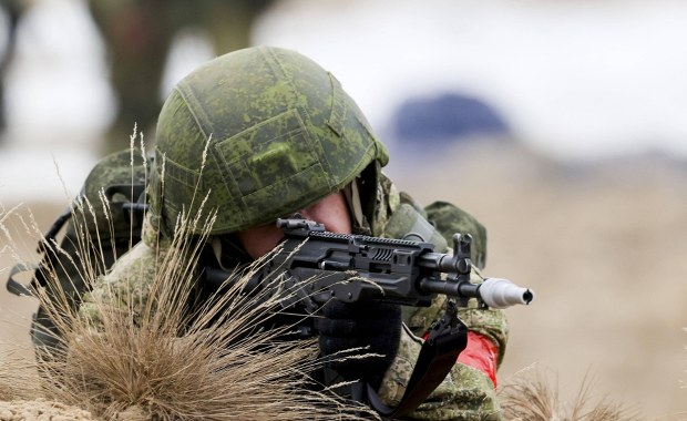 "Agresywne scenariusze" i "szantaż nuklearny". Ruszają manewry Zapad-2025