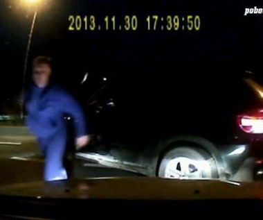 Agresywny kierowca BMW zgłosił się na policję i przyznał do winy