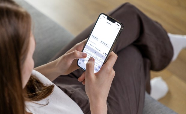 AI słucha uważniej niż Twój szef. Te wyniki badań dają do myślenia