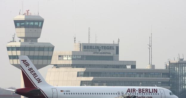 Air Berlin zwolni 900 osób /AFP