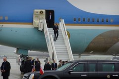 Air Force One na lotnisku Okęcie