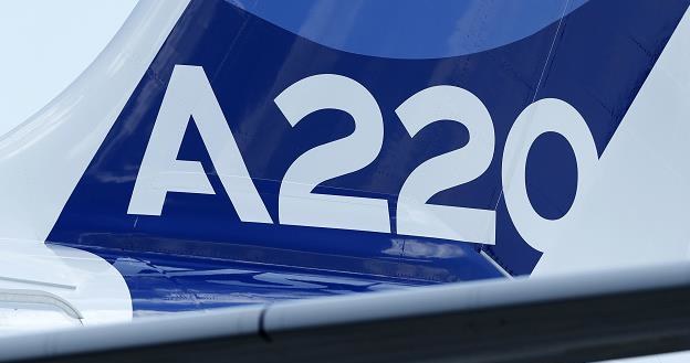 Airbus pokazał nową maszynę serii A220-300 /EPA