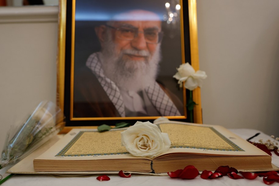 Ajatollah Ali Chamenei zginął 28 lutego w pierwszej fali ataków na Iran /Mast Irham /PAP/EPA