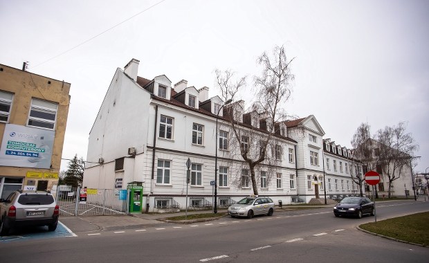 Akademia Mazowiecka zainteresowanie kupnem Płockiego Zakładu Opieki Zdrowotnej