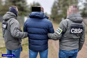 Akcja CBŚP. Rozbili gang narkotykowy, który planował uprowadzenie kobiety