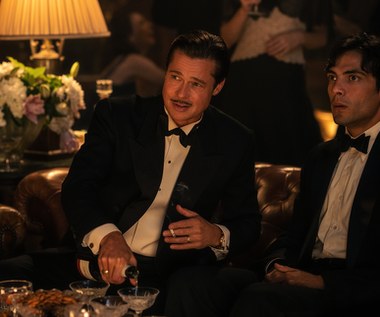 Akcja filmu "Babylon" umiejscowiona została pod koniec lat 20. ubiegłego wieku w Hollywood. Do lamusa zaczyna wtedy przechodzić kino nieme, a na dużych ekranach zaczynają rządzić tzw. "dźwiękowce". "Babylon" prześledzi wzloty i upadki kilku postaci, a przez osoby zaznajomione z fabułą określany jest jako "Wielki Gatsby na sterydach".  

Główne role w filmie "Babylon" przypadły Bradowi Pittowi (który wcieli się w fikcyjnego gwiazdora filmowego Jacka Conrada) i Margot Robbie (w roli aspirującej aktorki Nellie LaRoy).

Według reżysera bohater Brada Pitta wzorowany jest na postaciach Johna Gilberta, Clarka Gable'a i Douglasa Fairbanksa.  W obsadzie znalazła się także debiutujący na ekranie Diego Calva ( w roli meksykańskiego imigranta Manny'ego Torresa)