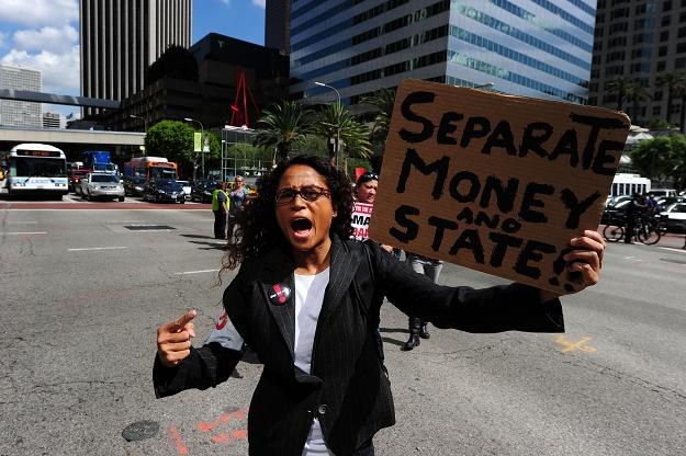 Akcja "Occupy Wall Street" jest przejawem frustracji kryzysem /AFP