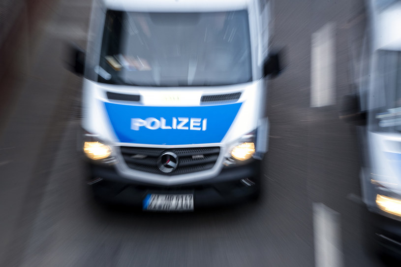Akcja policji w Dreźnie. Napastnik zabił matkę, później wziął zakładników