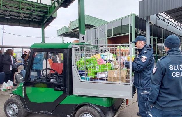 Akcja pomocy jest kontynuowana i w najbliższych dniach planowana jest wysyłka kolejnych transportów darów /podkarpackie.kas.gov.pl /Materiały prasowe