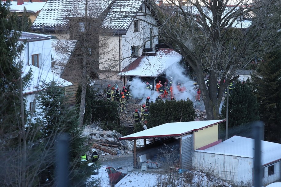 Akcja ratownicza po wybuchu gazu /Andrzej  Grygiel /PAP