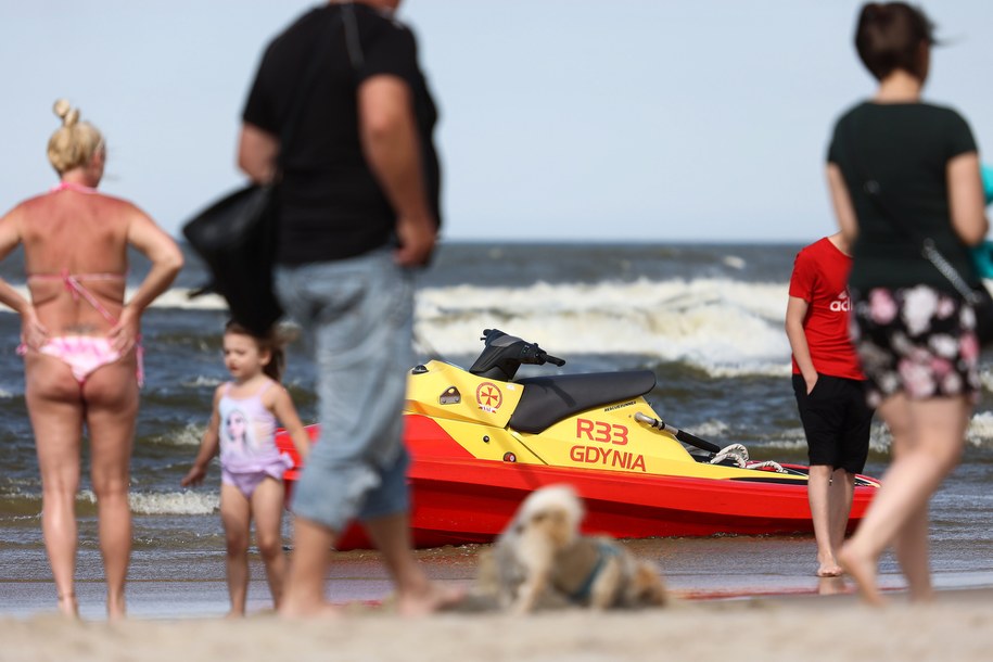 Akcja ratownicza w Jantarze /Jan Dzban /PAP