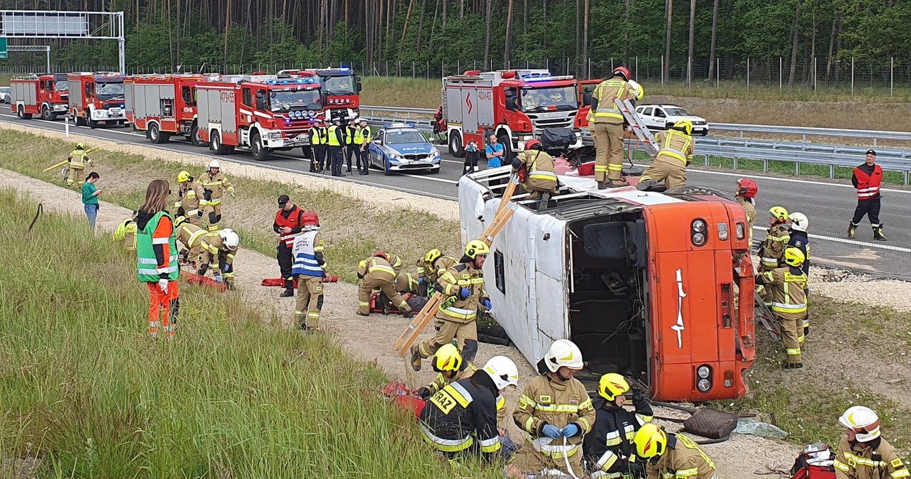 Akcja ratunkowa na drodze ekspresowej S11. Przeszkolono 200 ratowników /GDDKiA