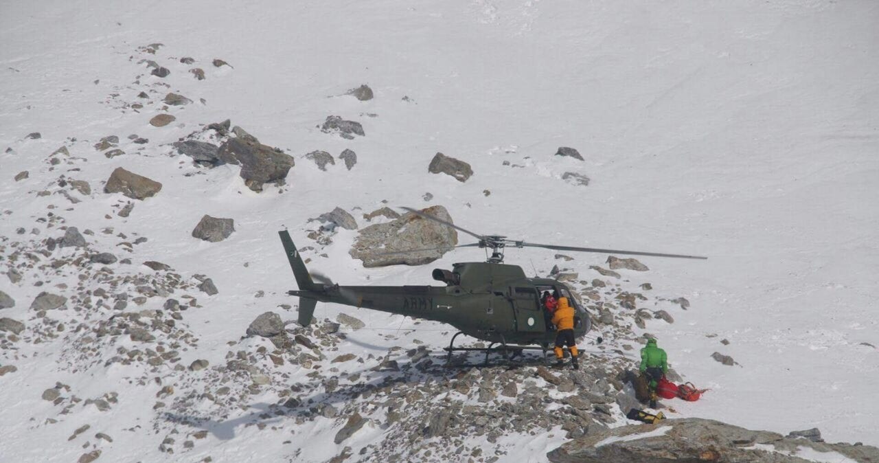 Akcja ratunkowa na Nanga Parbat /SAYED FAKHAR ABBAS /East News