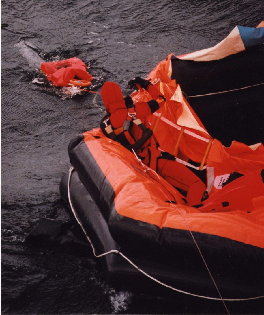 Akcja ratunkowa po katastrofie Estonii, zdj. archiwalne /Leif R Jansson /PAP/EPA