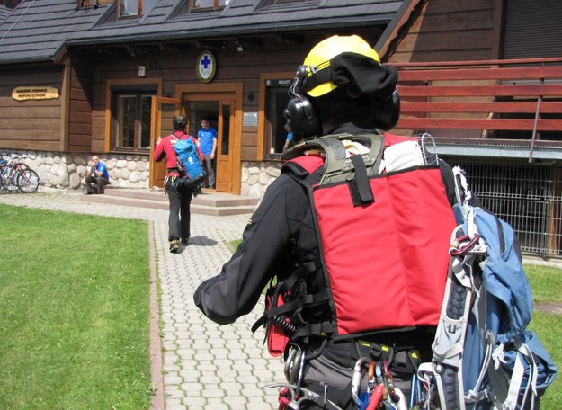 Akcja ratunkowa w Tatrach. Turysta w poważnym stanie trafił do szpitala