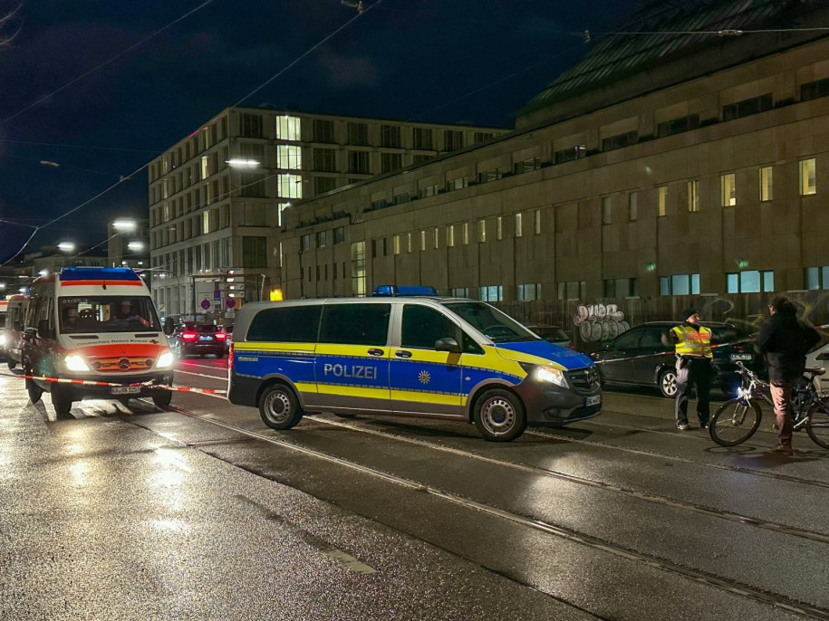 Akcja służb w Karlsruhe /Fabian Geyer /PAP/EPA