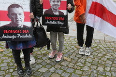 Akcja solidarności z aresztowanymi wciąż działaczami Związku Polaków na Białorusi 