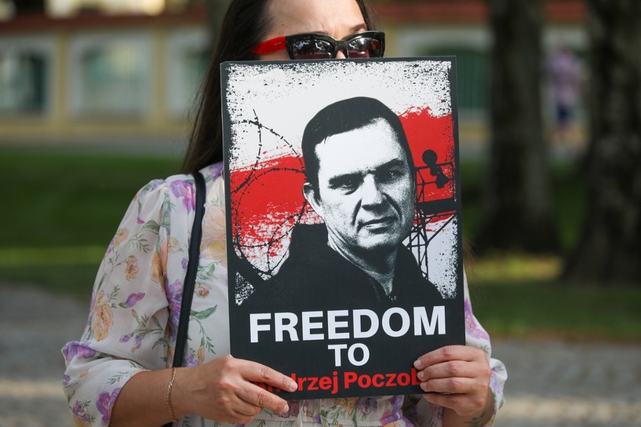 Akcja solidarnościowa z więzionym przez reżim Łukaszenki dziennikarzem i działaczem Związku Polaków na Białorusi Andrzejem Poczobutem, lipiec 2025, Białystok /PAP