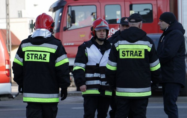 Katowice: Dzieci wyprowadzone z basenu. Skarżyły się na nudności i bóle głowy