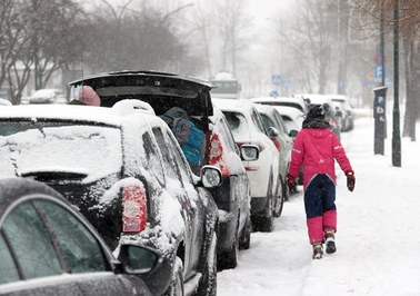 Akcja usuwania śniegu z Zakopanego. Wywieziono już 1000 ciężarówek