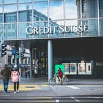 Akcje Credit Suisse zaliczyły tąpnięcie. Francuskie banki dostały rykoszetem