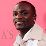 Akon spali taśmy z głosem Michaela?