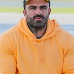 Akop Szostak nie odpuszcza. Postanowił zostać naukowcem