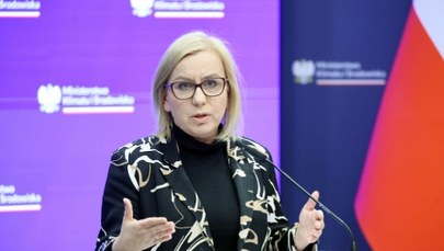 "Akt oskarżenia wobec PiS". Hennig-Kloska ostro o wotum nieufności